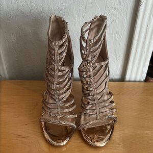 Elegant Rose Gold Strappy Women's Shoes Size 8